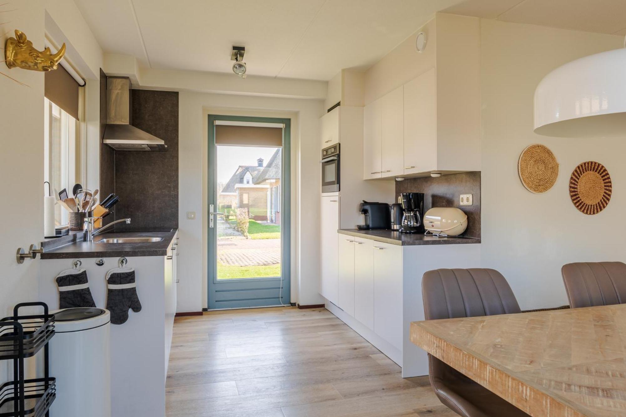 Dormio Villapark Duynzicht Julianadorp Zimmer foto
